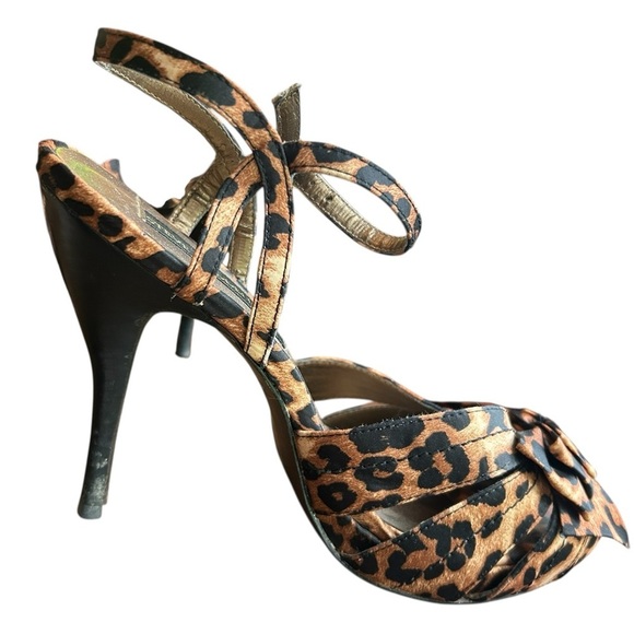 STEVE MADDEN L-CLARA Leopard Print Peep Toe 5” Stiletto Heels, Size 9M - Picture 3 of 9